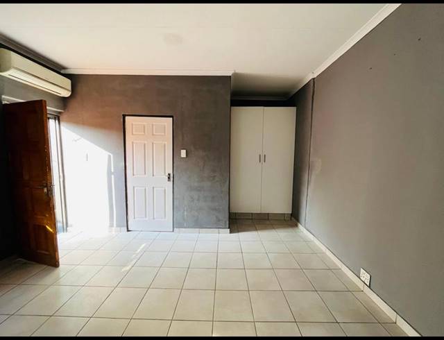1 BEDROOM PROPERTY TO RENT IN PRIMROSE